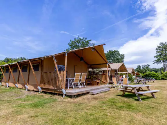 Lodge 004